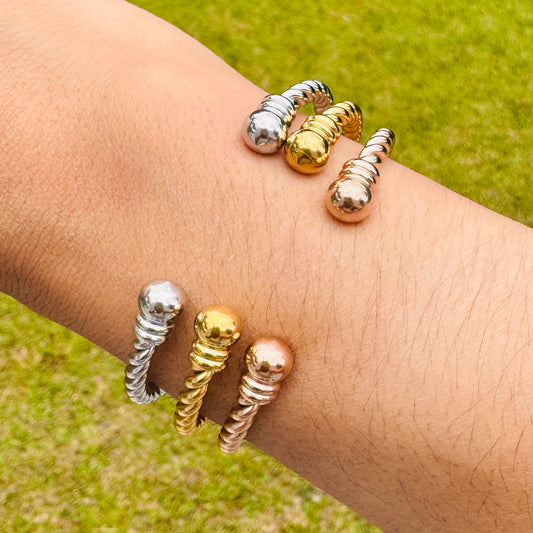 Trío bracelets