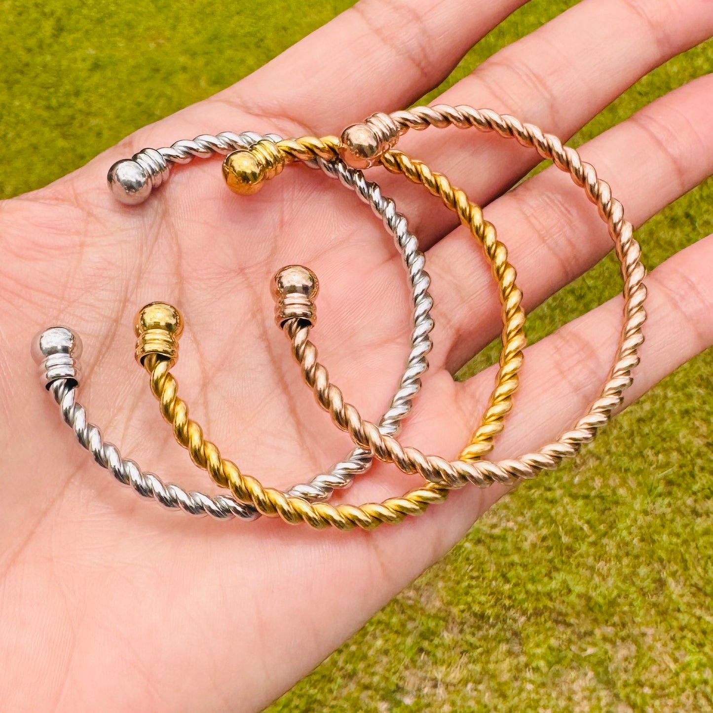Trío bracelets
